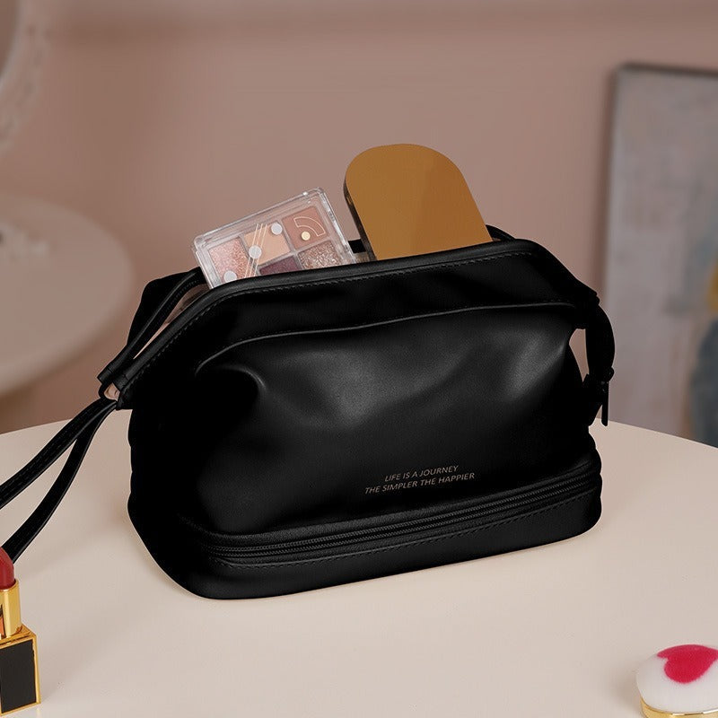 Wholesale PU large capacity cloud cosmetic bag niche design travel multifunctional storage bag